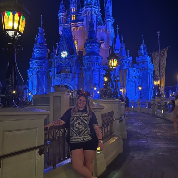 Meet your Posher, Hannah - Picture 1 of 1